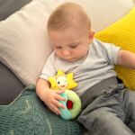 SOPHIE - Κουδουνίστρα Πολύχρωμη με Χάντρες - Image 3