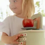 LITTLE DUTCH Ξύλινη ζυγαριά - Image 4