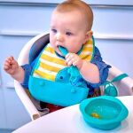 MARCUS&MARCUS -  Σαλιάρες Σιλικόνης Αδιάβροχες Βόλτας με Θήκη Ελέφαντας - Image 3